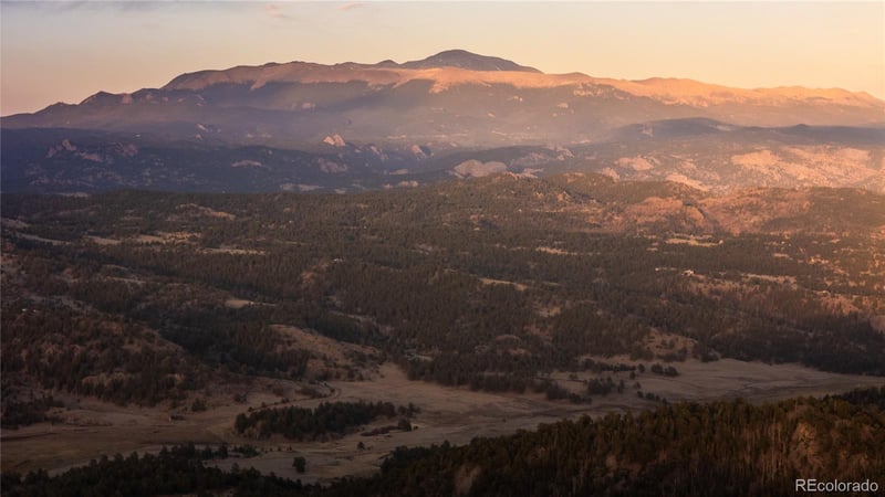 404 Valley Dr, Florissant, CO 80816