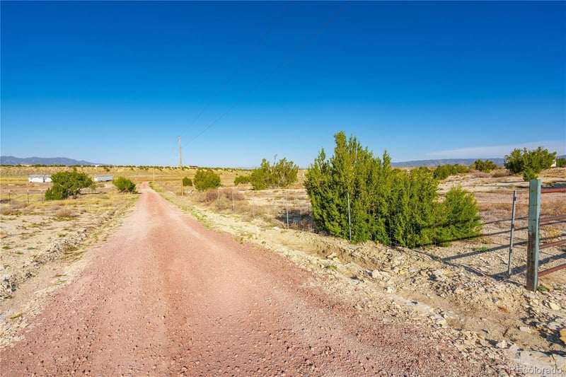 340 13th St, Penrose, CO 81240