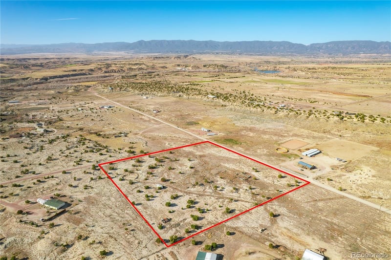 340 13th St, Penrose, CO 81240