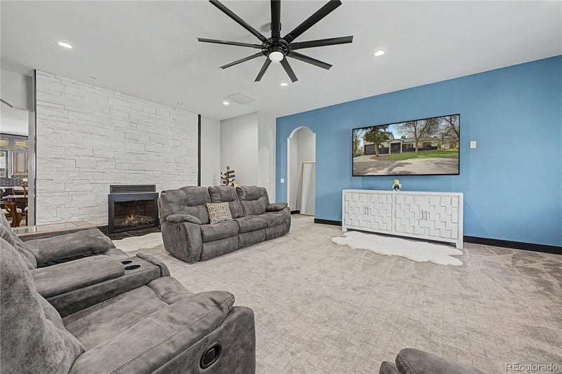 175 Zephyr St, Lakewood, CO 80226