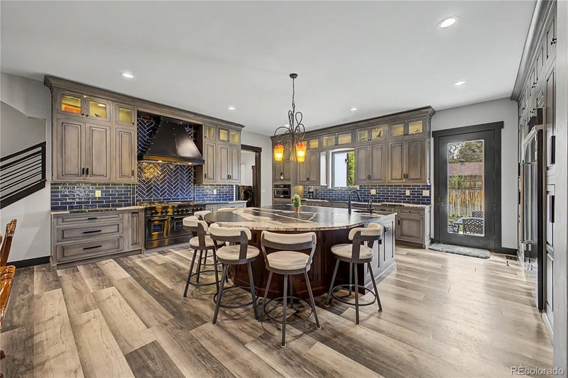 175 Zephyr St, Lakewood, CO 80226