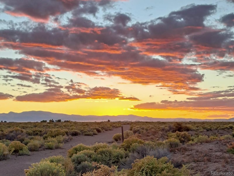 2006 Road N 112, Mosca, CO 81146