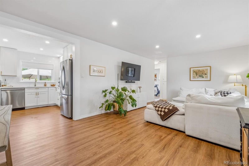 1630 Lowell Blvd, Denver, CO 80219