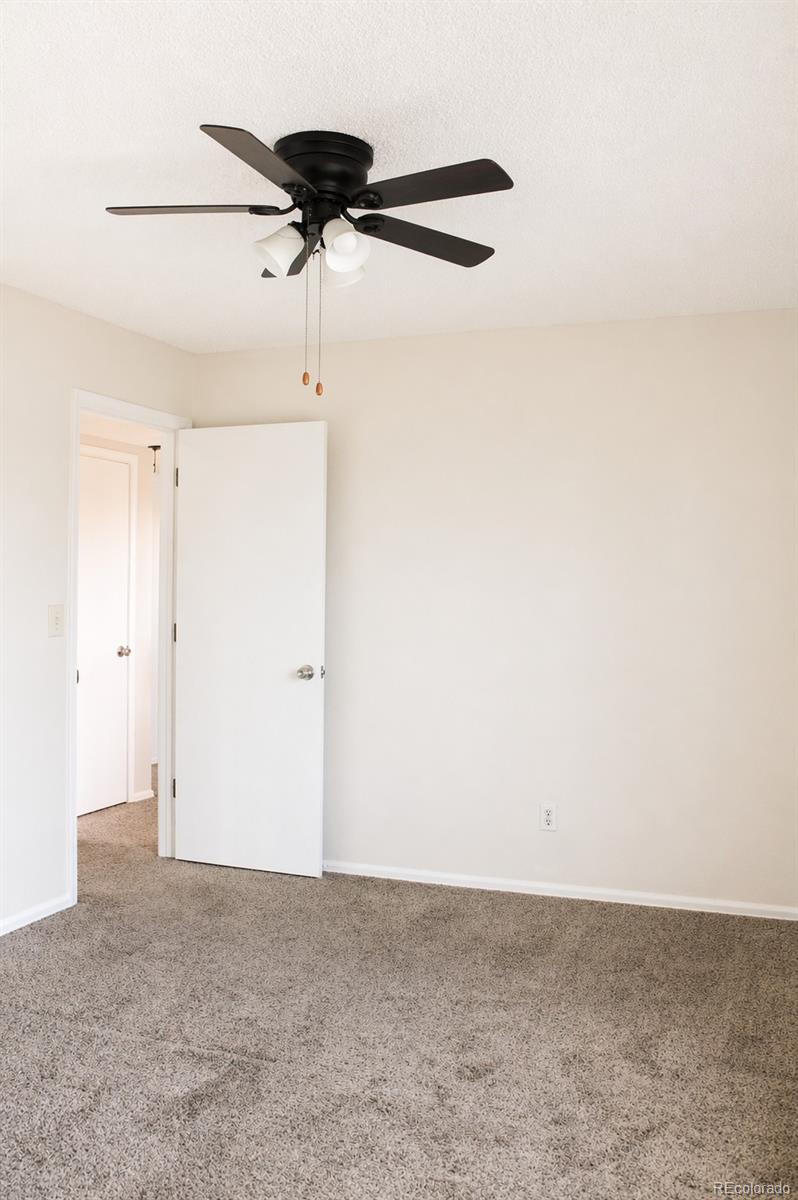 910 Nolte Dr, Colorado Springs, CO 80916