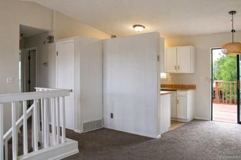 910 Nolte Dr, Colorado Springs, CO 80916