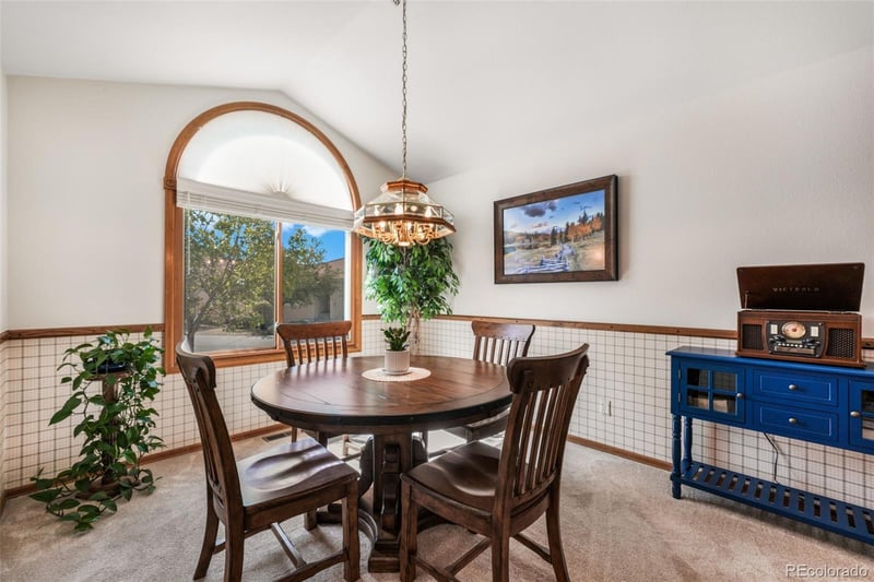 270 Luxury Ln, Colorado Springs, CO 80921