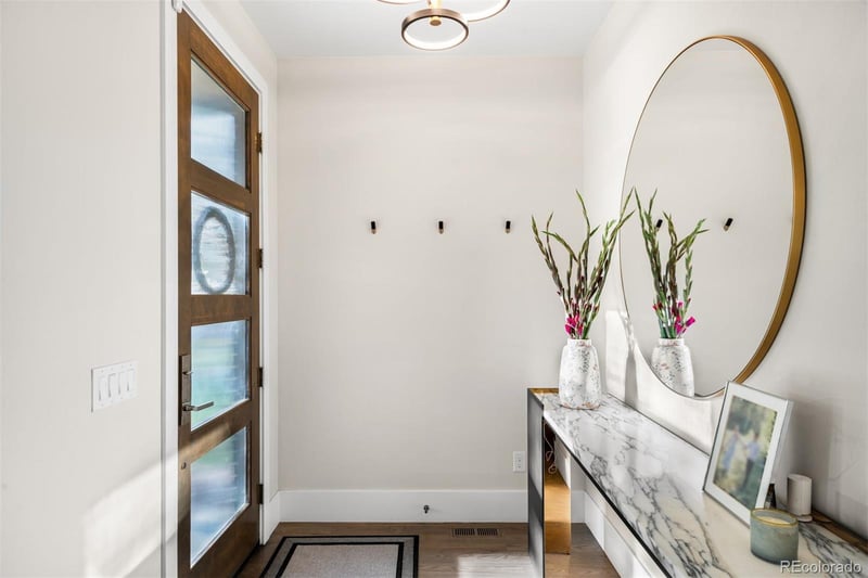 750 Bellaire St, Denver, CO 80220