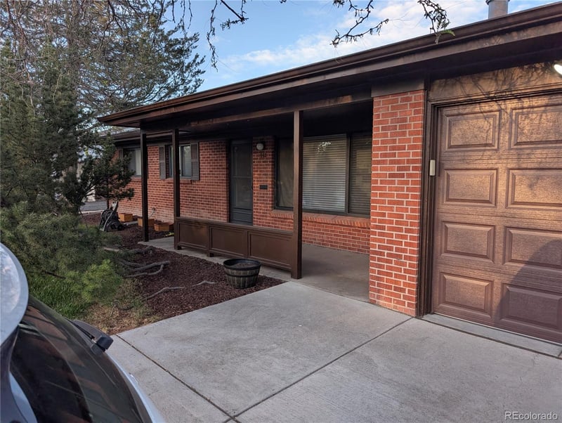 962 Holly St, Denver, CO 80246