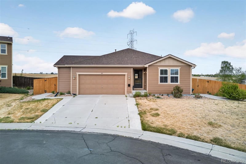 902 Stagecoach Ave, Brighton, CO 80603