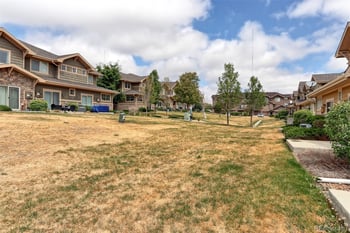 9721 Dahlia Ln, Thornton, CO 80229