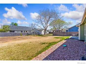 2105 Christopher Ct, Johnstown, CO 80534