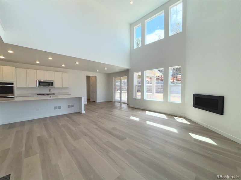 24674 Kettle Ct, Aurora, CO 80016