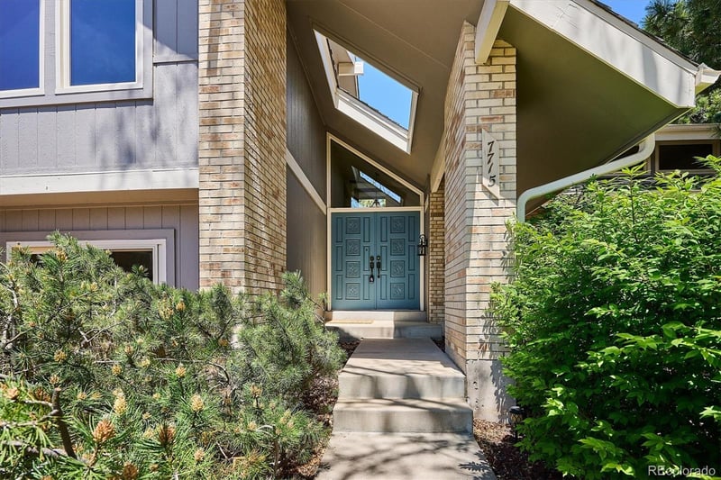 7715 Forest St, Centennial, CO 80122