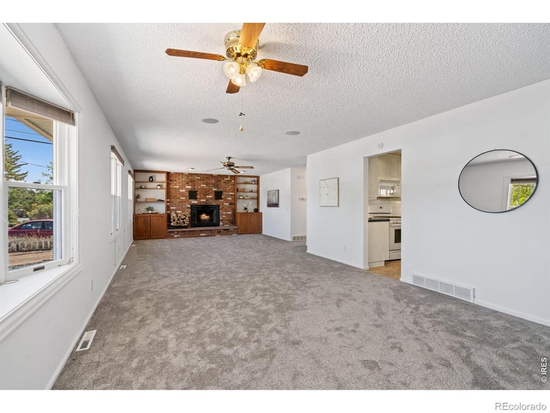 921 Shortleaf Ct, Loveland, CO 80538