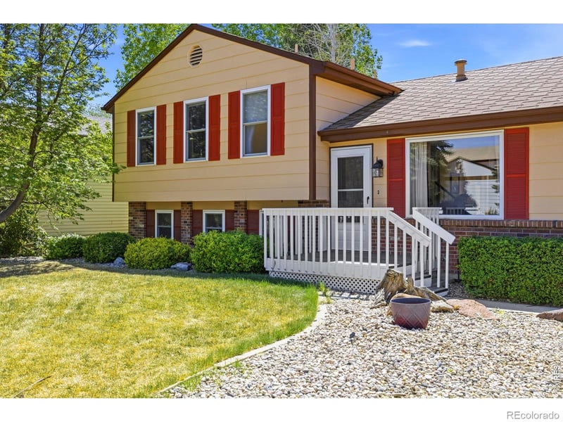 1232 Bowwood Dr, Loveland, CO 80538