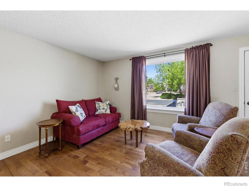 1232 Bowwood Dr, Loveland, CO 80538