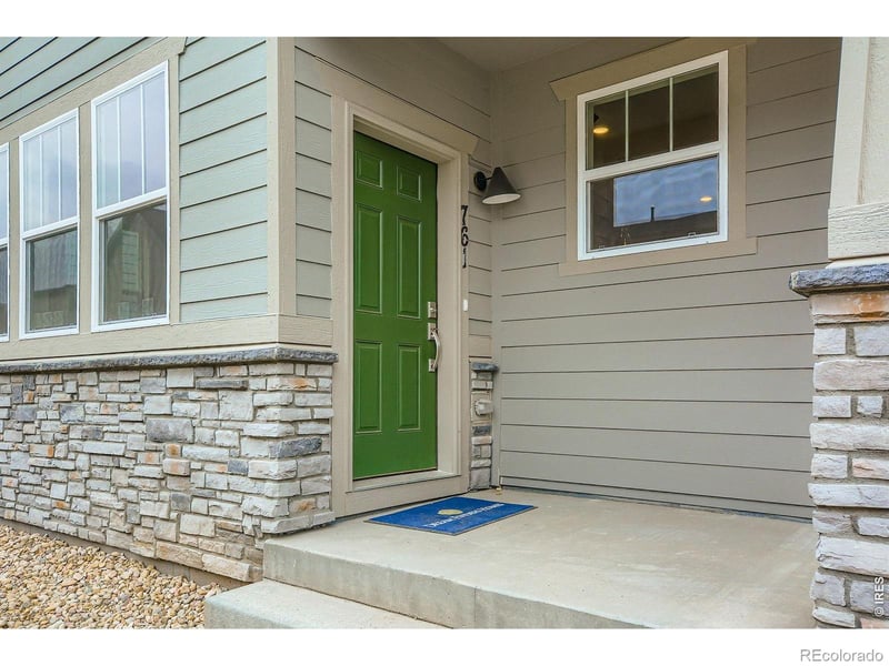 909 Nettle Ln, Fort Collins, CO 80524