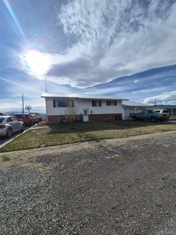 583 Pine St, Monte Vista, CO 81144