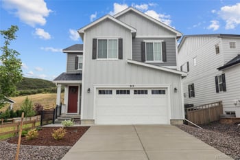 915 Oleander St, Castle Rock, CO 80109
