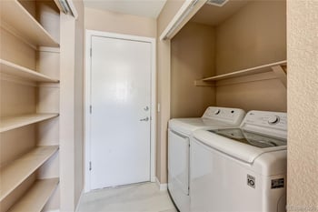 7582 S Sicily Way, Aurora, CO 80016