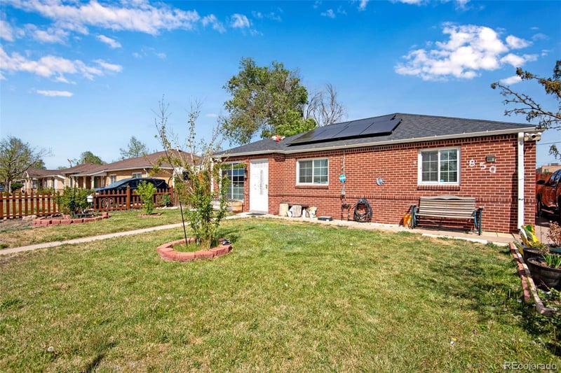 850 Peoria St, Aurora, CO 80011