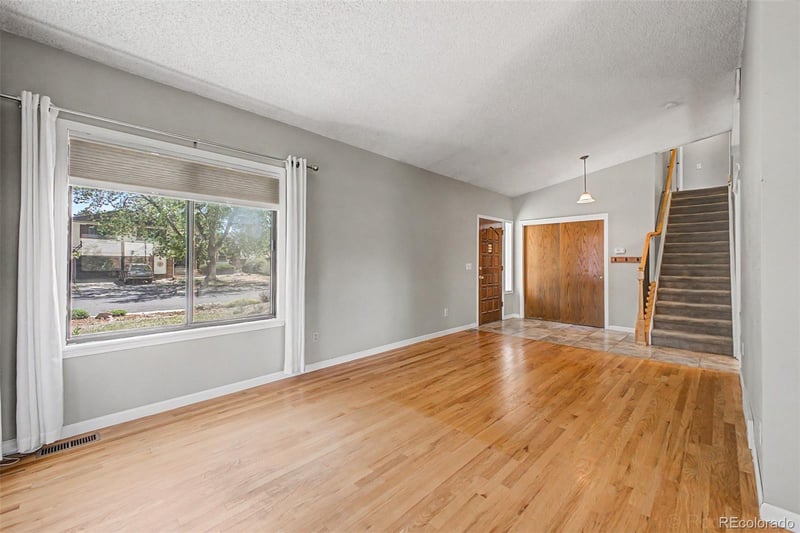 1617 Albion Ln, Longmont, CO 80503