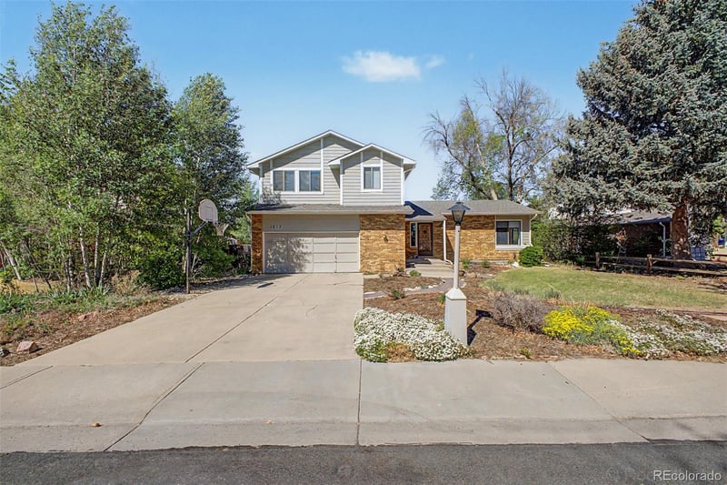 1617 Albion Ln, Longmont, CO 80503