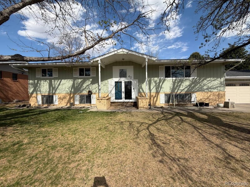 40 Paradise Dr, Burlington, CO 80807