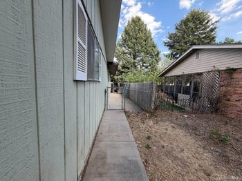 40 Paradise Dr, Burlington, CO 80807