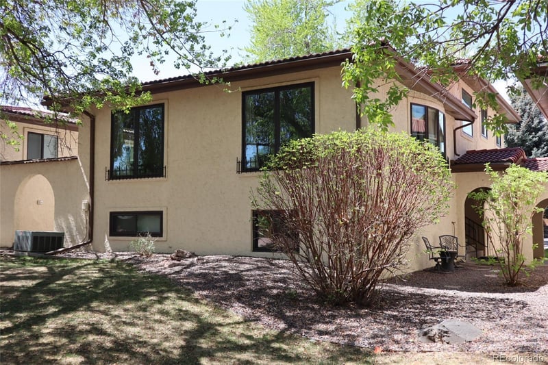 3250 Zephyr Ct, Wheat Ridge, CO 80033