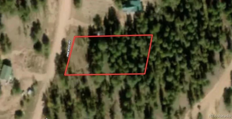372 Pinewood Rd, Florissant, CO 80816