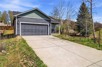 38 Mystic Ln, Palmer Lake, CO 80133