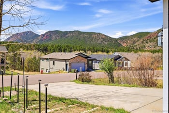 38 Mystic Ln, Palmer Lake, CO 80133
