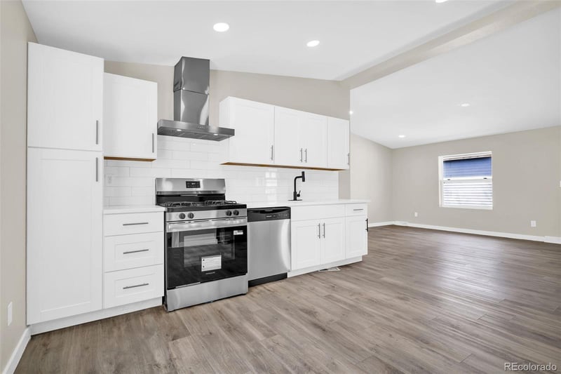 6635 78th Ave, Commerce City, CO 80022