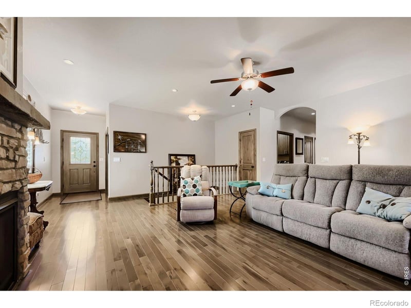 820 13th St, Berthoud, CO 80513