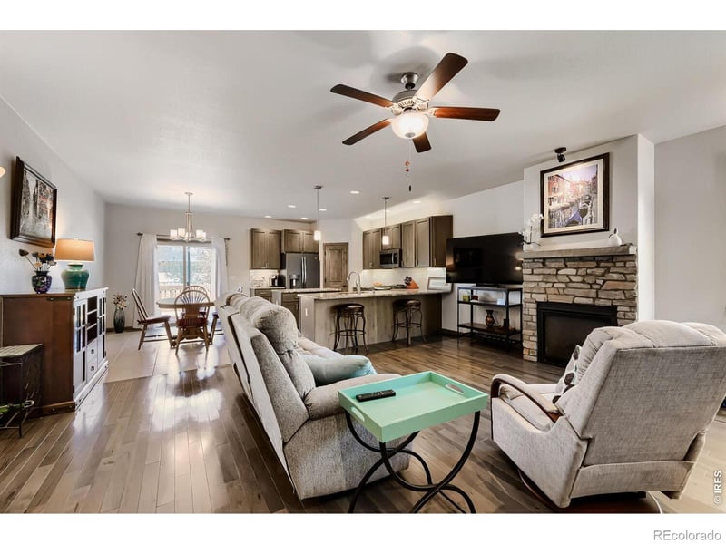 820 13th St, Berthoud, CO 80513