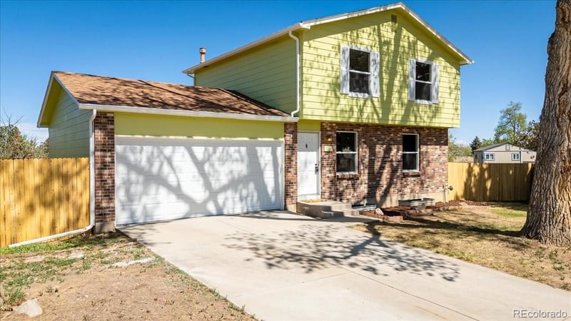 4767 Olathe St, Aurora, CO 80015