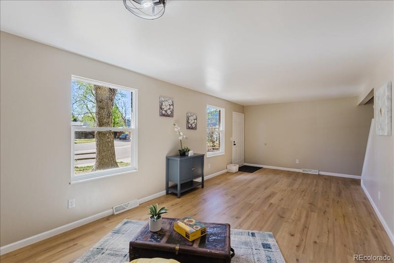 4767 Olathe St, Aurora, CO 80015