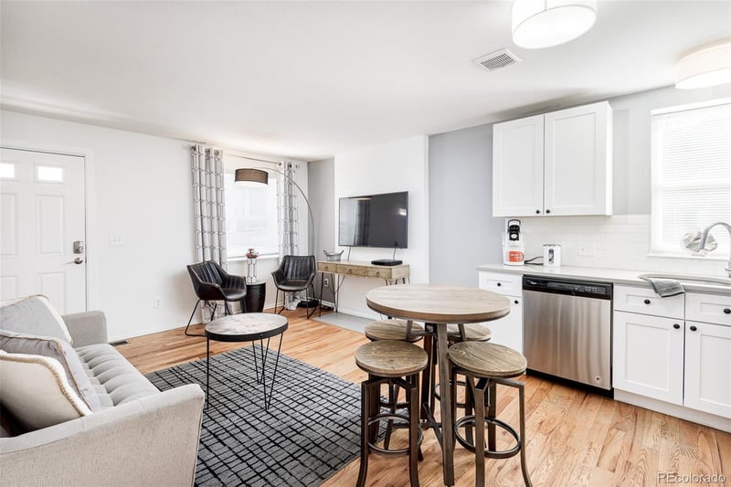 2405-2411 Tremont Pl, Denver, CO 80205