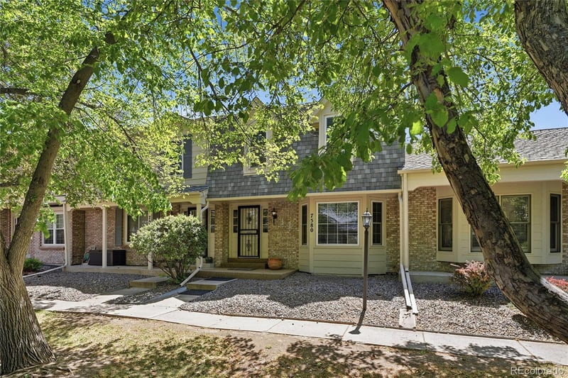 7580 Cove Cir, Centennial, CO 80122