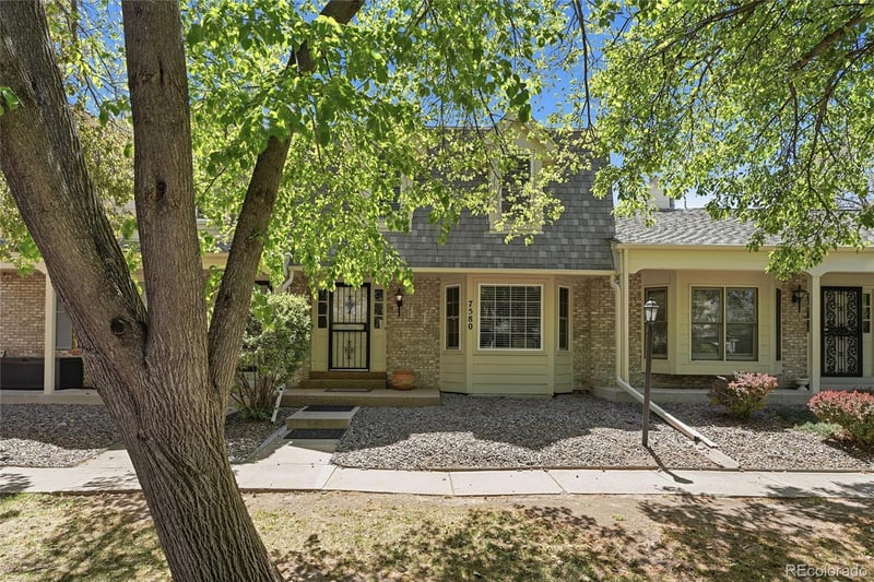7580 Cove Cir, Centennial, CO 80122