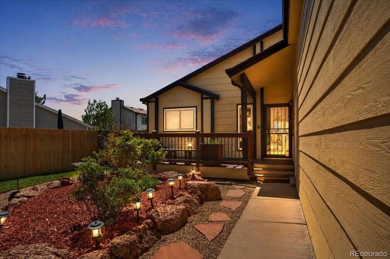 9879 Garland Ct, Broomfield, CO 80021