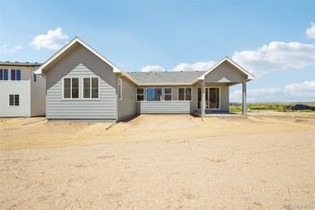 24406 E 35th Dr, Aurora, CO 80019