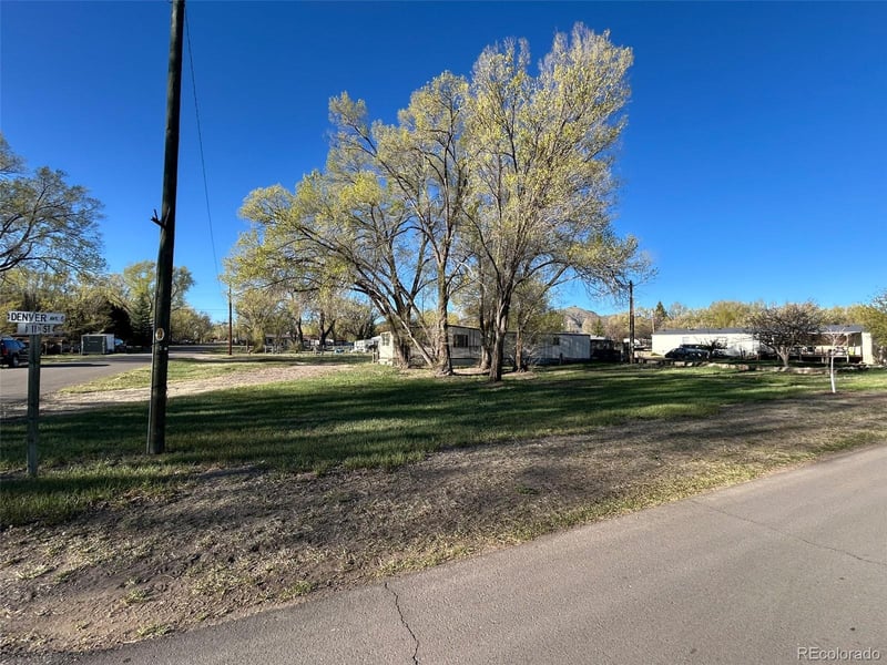 1115 Denver Ave, Saguache, CO 81149