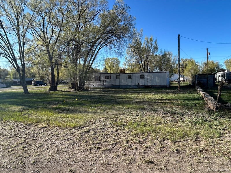 1115 Denver Ave, Saguache, CO 81149