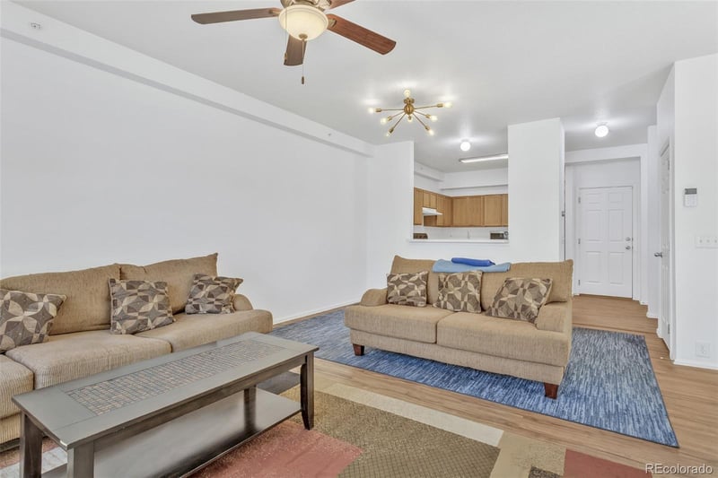 9758 Laredo St #17E, Commerce City, CO 80022