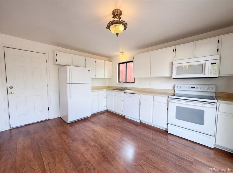 1912 24th Ave, Longmont, CO 80501