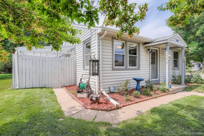 901 Locust St, Denver, CO 80224