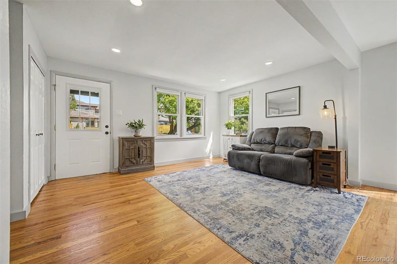 901 Locust St, Denver, CO 80224