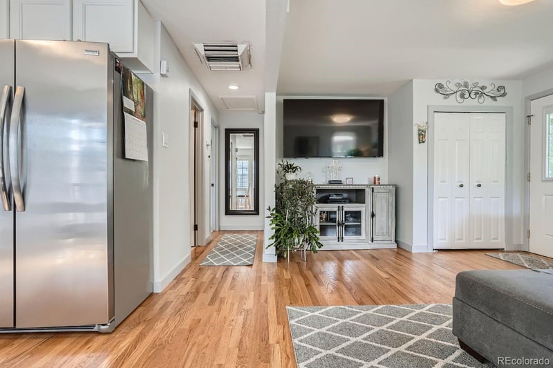 901 Locust St, Denver, CO 80224